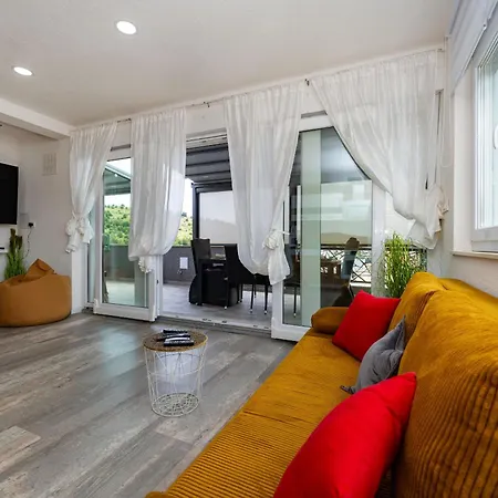 My Dalmatia - Sea View Penthouse Nikita Apartment *