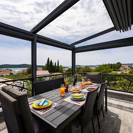 My Dalmatia - Sea View Penthouse Nikita Zaboric