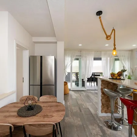 My Dalmatia - Sea View Penthouse Nikita * Zaboric