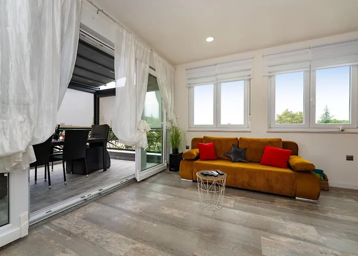 My Dalmatia - Sea View Penthouse Nikita דירה ז'אבוריץ'