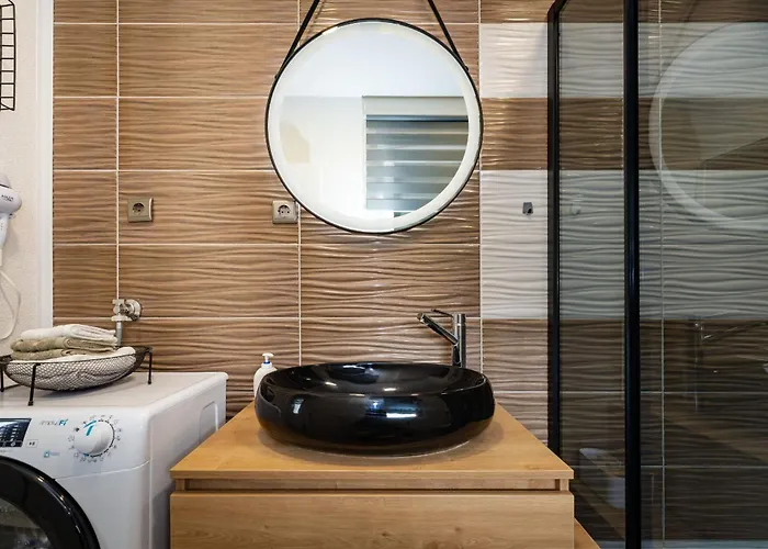 My Dalmatia - Sea View Penthouse Nikita דירה *